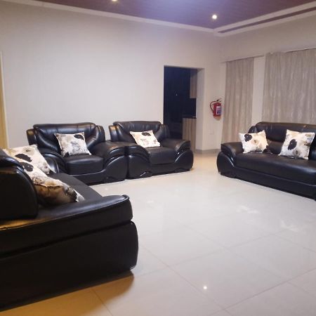 מפלי ויקטוריה Pillacol Guest House מראה חיצוני תמונה
