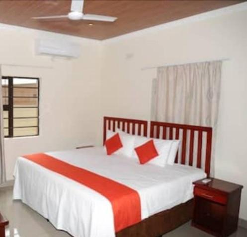 מפלי ויקטוריה Pillacol Guest House מראה חיצוני תמונה